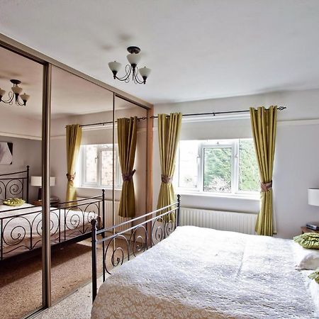 Holiday Home Йорк Екстериор снимка